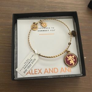 GoT House Lannister braclet